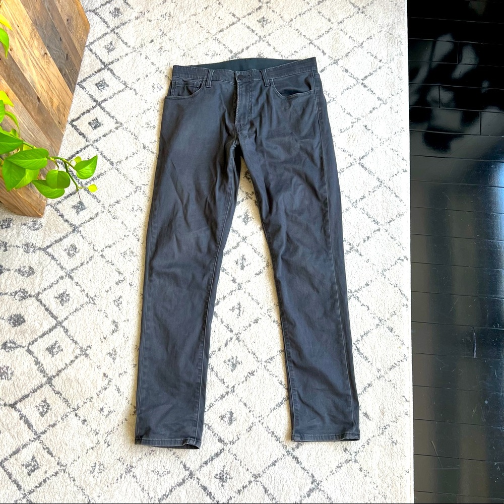 Men’s Uniqlo Slim Fit Color Jeans M